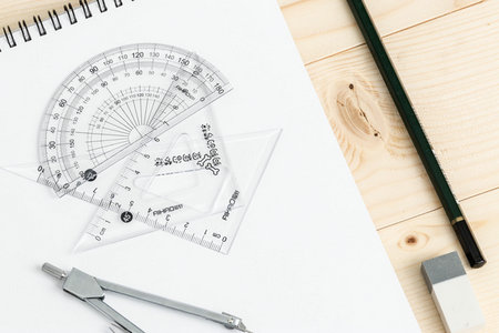 報考法學(xué)在職博士需要繳納的費(fèi)用