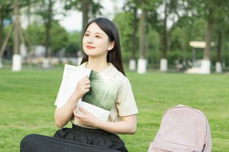 同等學(xué)力在職研究生報名時間