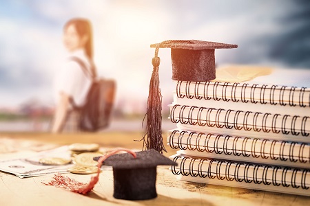 報(bào)考上海交通大學(xué)高級(jí)研修班需要考試嗎？