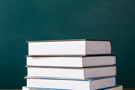 專科可以報(bào)考廣告學(xué)高級(jí)研修班嗎 專科可以報(bào)考廣告學(xué)高級(jí)研修班嗎