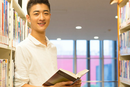 中國人民大學廣播電視藝術學在職課程培訓班報考條件