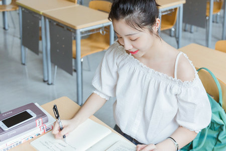 在職研究生答辯容易嗎