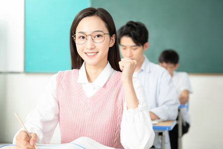 中國政法大學同等學力校考通過率