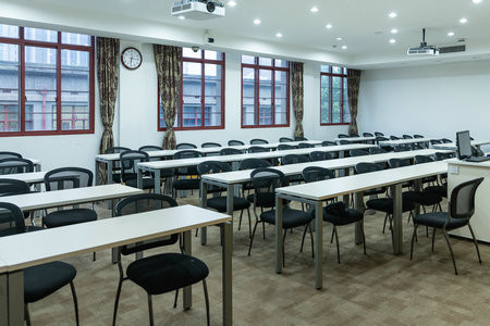 中國社會科學院研究生院在職博士報考條件有哪些？