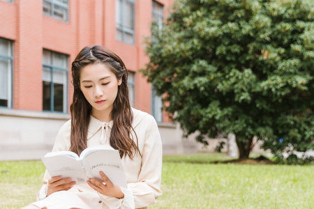 特種經濟動物飼養在職研究生考試考什么科目？