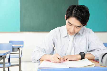 魯迅美術學院非全日制研究生報考條件