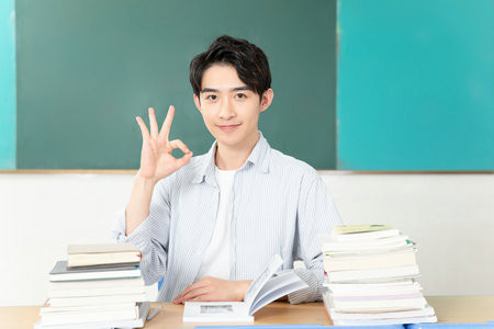 中央蘭開夏大學國際博士報名入口2025年