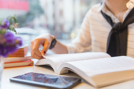 河北經(jīng)貿(mào)大學(xué)MEM報(bào)考條件及流程2025年