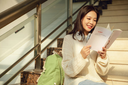 湖北美術(shù)學(xué)院非全日制研究生報考條件及流程2025年