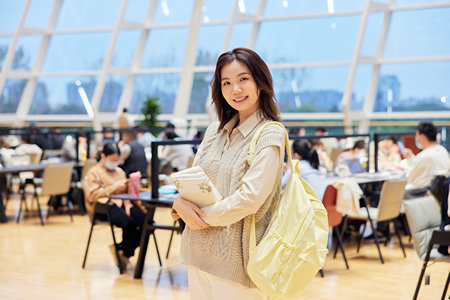 英國格魯斯特大學國際碩士學費學制詳解