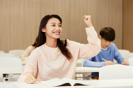 美國德克薩斯大學阿靈頓分校中外合辦報名及考試時間2026