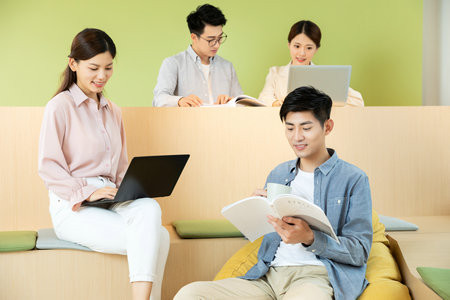 2026上海師范大學(xué)MPA考試考什么科目？