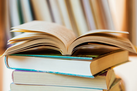 中南財(cái)經(jīng)政法大學(xué)在職研究生 中南財(cái)經(jīng)政法大學(xué)在職研究生