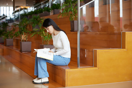 2024年在職研究生招生院校與專業(yè)