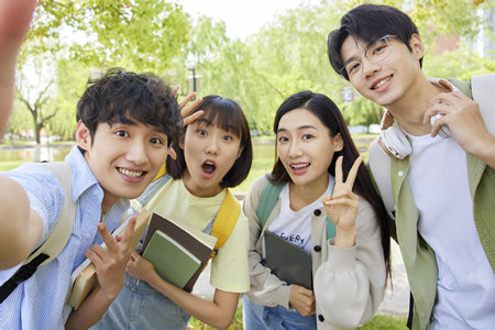 憲法學與行政法學在職研究生招生人群