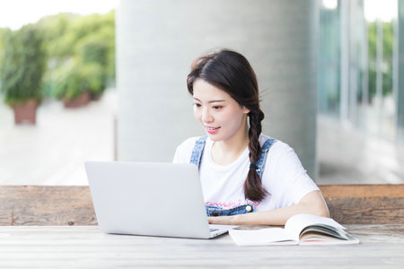 韓國慶熙大學(xué)招生條件 韓國慶熙大學(xué)招生條件