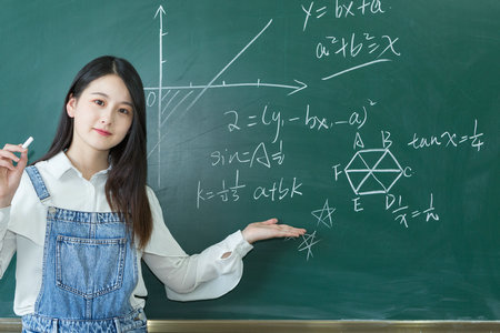 經濟史在職研究生招生條件