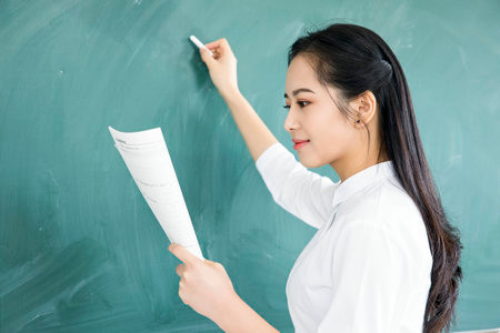 哈爾濱商業大學在職研究生招生學院有哪些