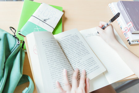 中國(guó)政法大學(xué)在職研究生招生簡(jiǎn)章