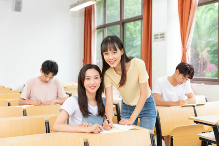 2025年首都經(jīng)濟貿(mào)易大學(xué)在職研究生招生簡章