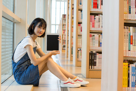 2025年西華師范大學(xué)在職研究生招生簡(jiǎn)章