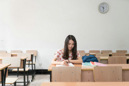 2026年西安外國語大學非全日制研究生招生簡章