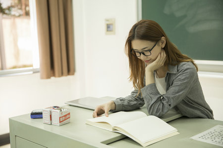 西南政法大學非全日制研究生調劑流程