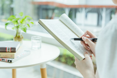 浙江工商大學金融專碩幾月份出成績